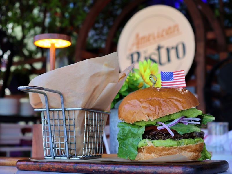 American Bistro🍔 American Restaurant Miami Beach food