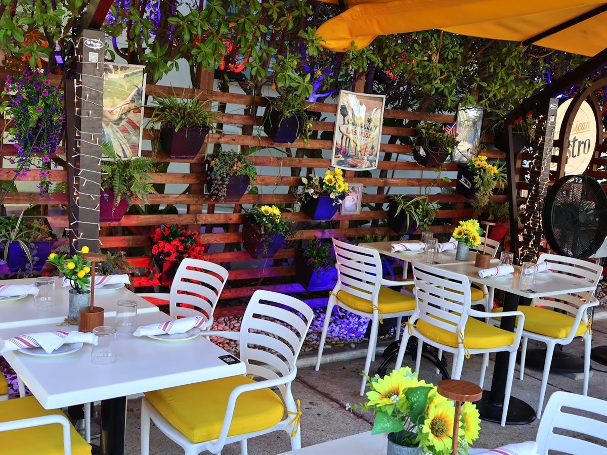 American Bistro🍔 American Restaurant Miami Beach